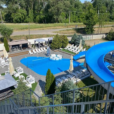 Club Hotel Pegasus Tiszaug Zewnętrze zdjęcie